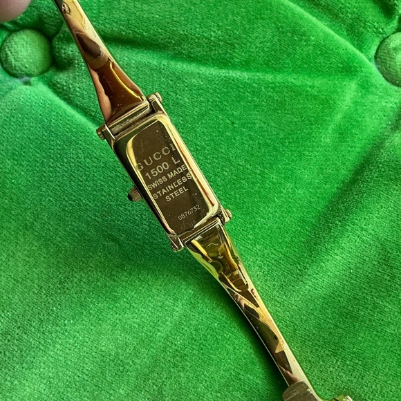 Modern GUCCI bangle watch🔥🔥🔥 - Picture 12 of 16